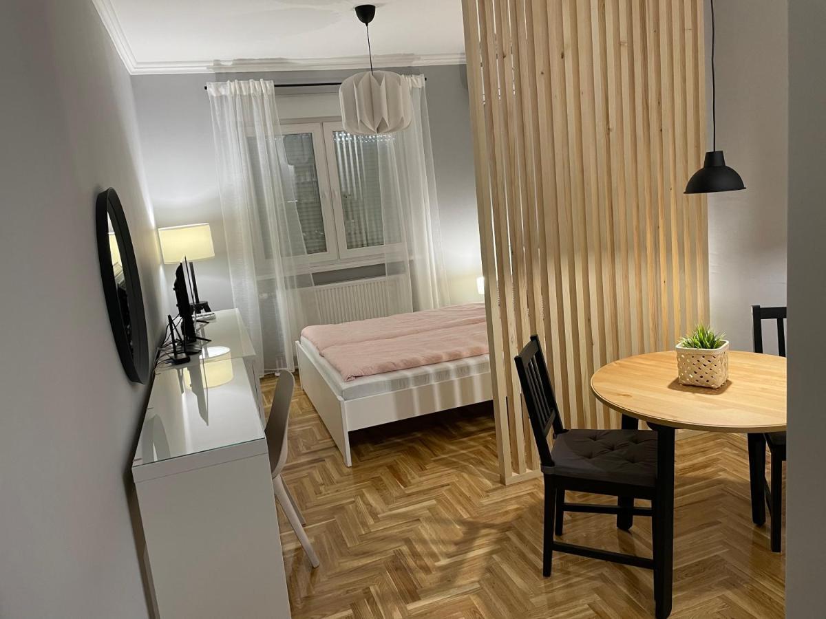 Apartmani سومبور المظهر الخارجي الصورة