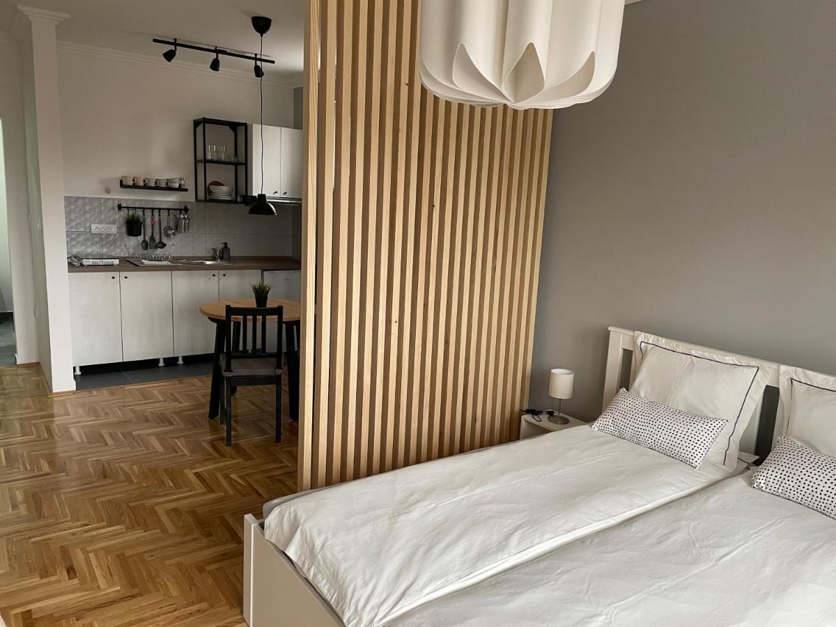 Apartmani سومبور المظهر الخارجي الصورة