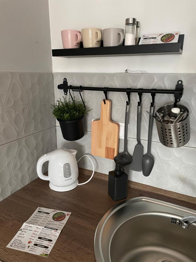 Apartmani سومبور المظهر الخارجي الصورة