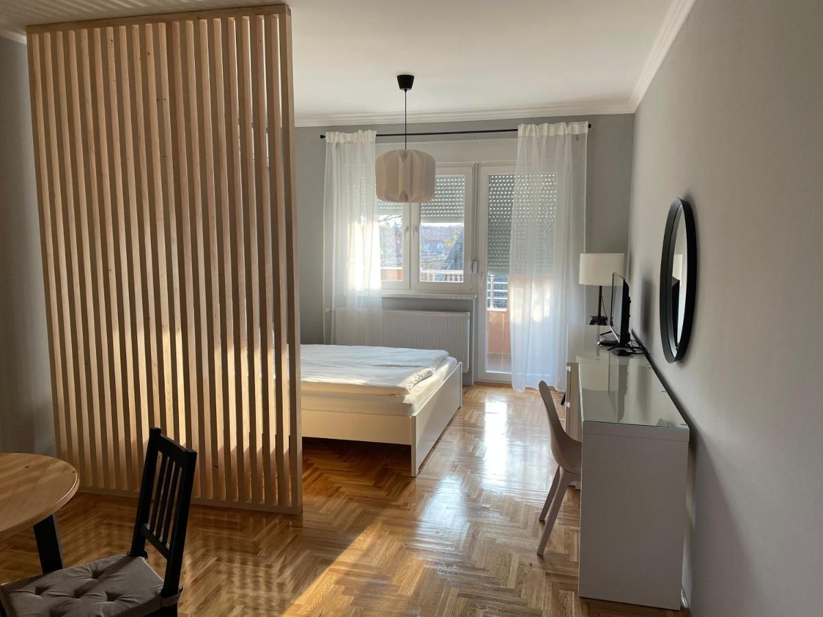Apartmani سومبور المظهر الخارجي الصورة